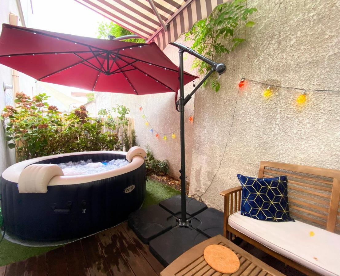 Magnifique Villa Avec Jacuzzi Au Pied Du Stade Σαιν-Ντενί Εξωτερικό φωτογραφία
